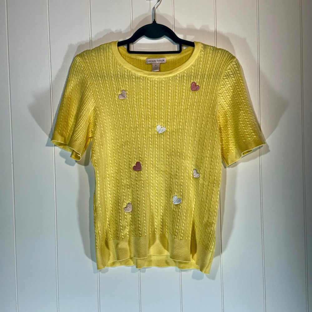 Carolyn Taylor Yellow Cable Knit Heart Embroidered Short Sleeve XL